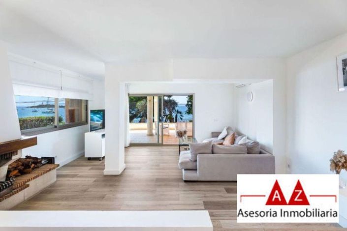 Image No.4-4 Bed Apartment for sale
