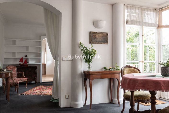 Image No.3-8 Bed House for sale