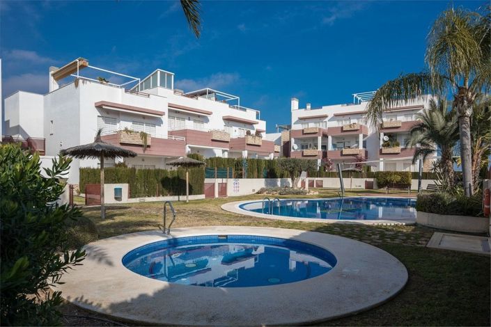 Image No.3-Appartement de 2 chambres à vendre à Orihuela Costa