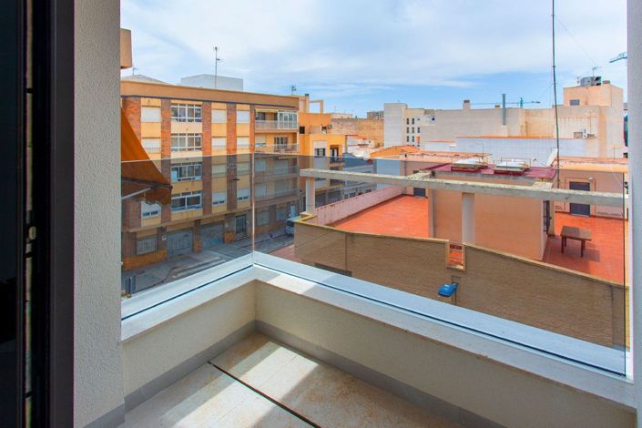 Image No.24-2 Bed Apartment for sale