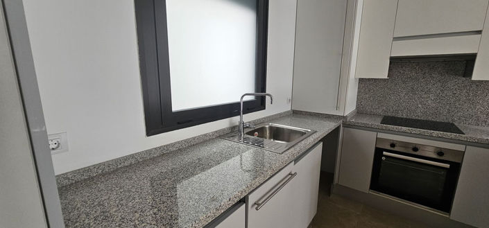 Image No.15-2 Bed Apartment for sale