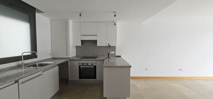 Image No.18-2 Bed Apartment for sale