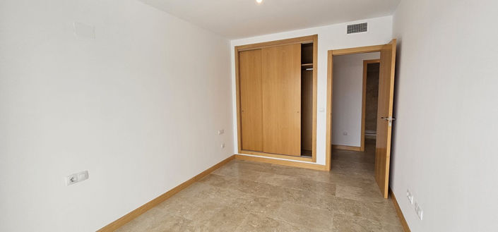 Image No.25-2 Bed Apartment for sale