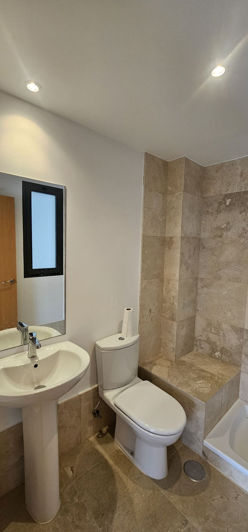 Image No.31-2 Bed Apartment for sale