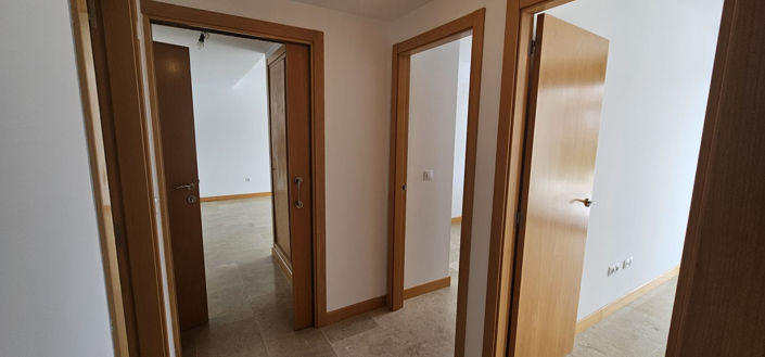 Image No.37-2 Bed Apartment for sale