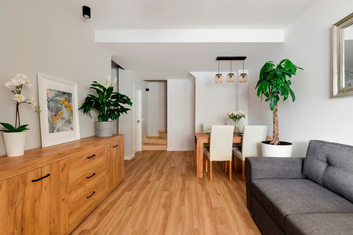 Image No.2-3 Bed House for sale