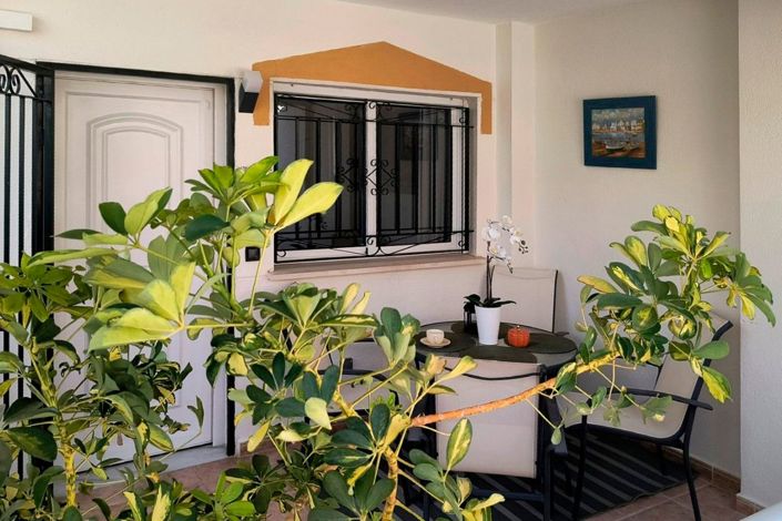 Image No.24-3 Bed House for sale