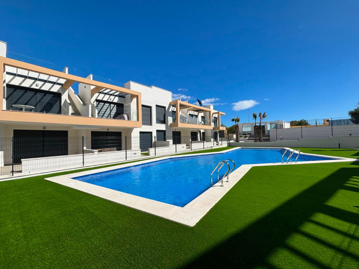 Image No.19-2 Bed Apartment for sale