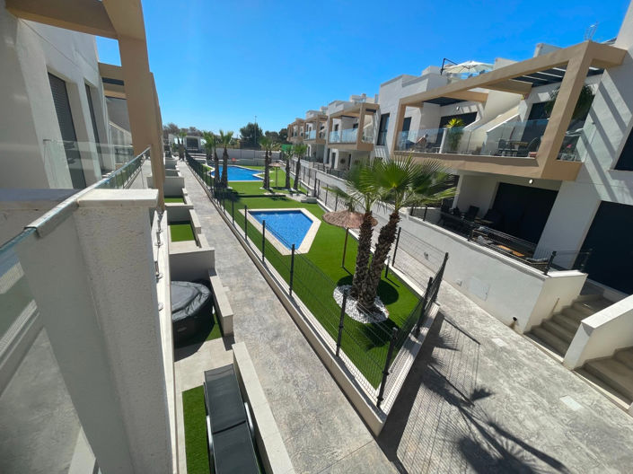 Image No.4-2 Bed Apartment for sale