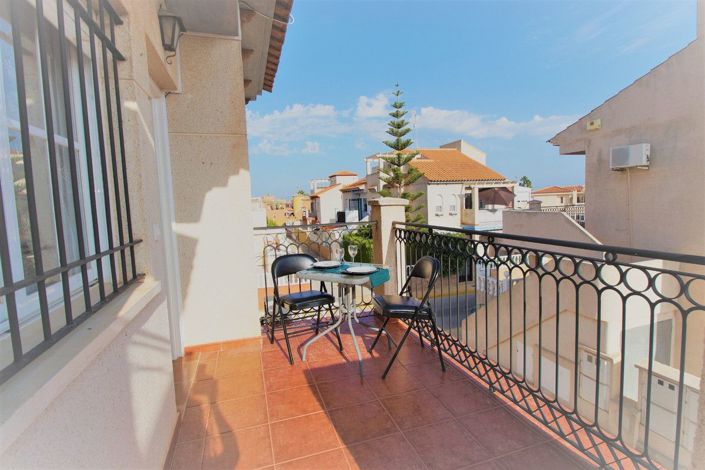 Image No.6-2 Bed Villa for sale