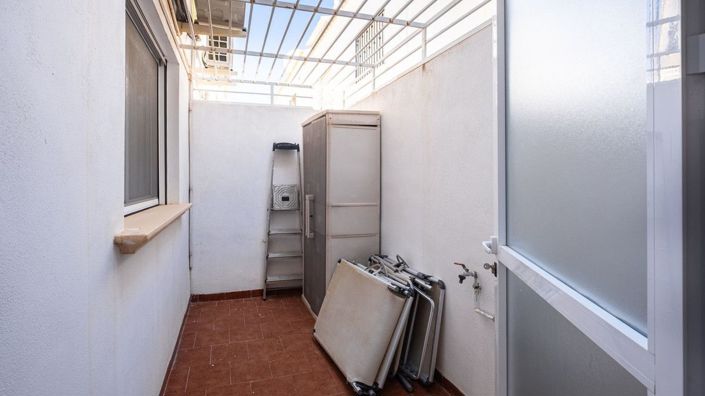 Image No.16-2 Bed Apartment for sale