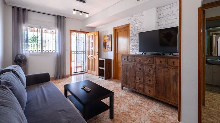 Image No.25-2 Bed Apartment for sale