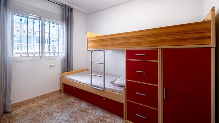 Image No.8-2 Bed Apartment for sale