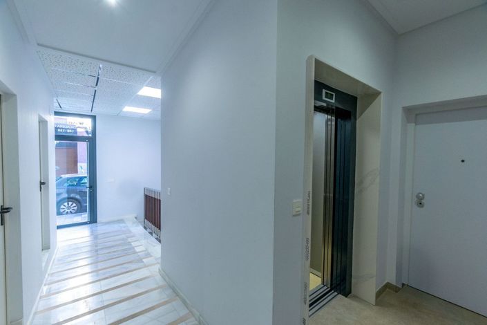 Image No.32-2 Bed Apartment for sale