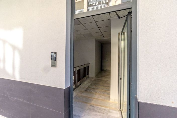 Image No.35-2 Bed Apartment for sale