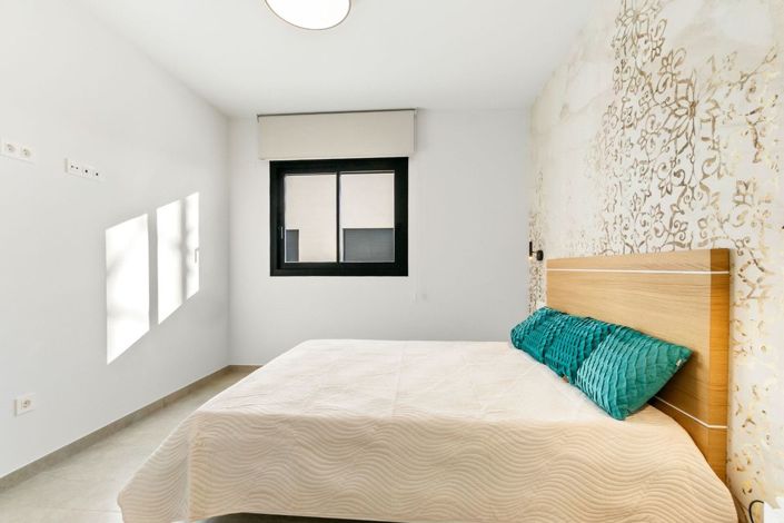 Image No.6-2 Bed Apartment for sale