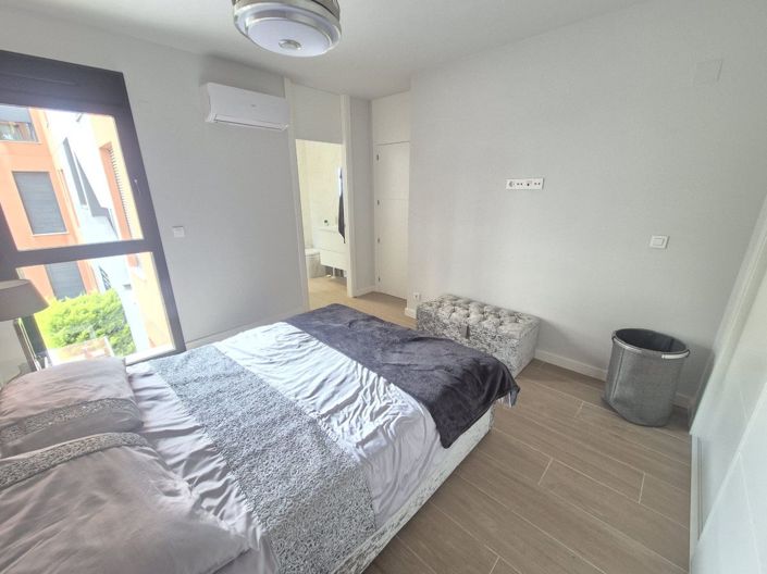 Image No.12-2 Bed Apartment for sale