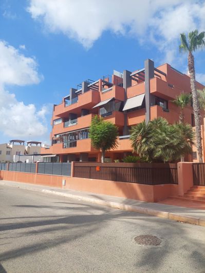 Image No.21-2 Bed Apartment for sale