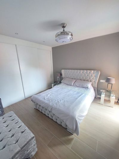 Image No.25-2 Bed Apartment for sale