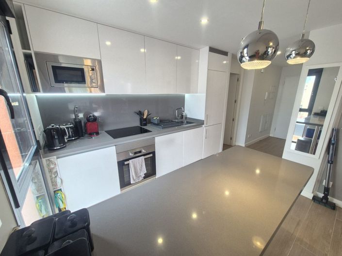 Image No.5-2 Bed Apartment for sale