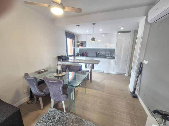 Image No.9-2 Bed Apartment for sale