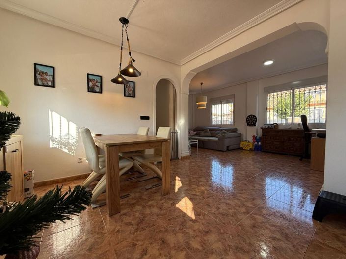 Image No.19-2 Bed Villa for sale