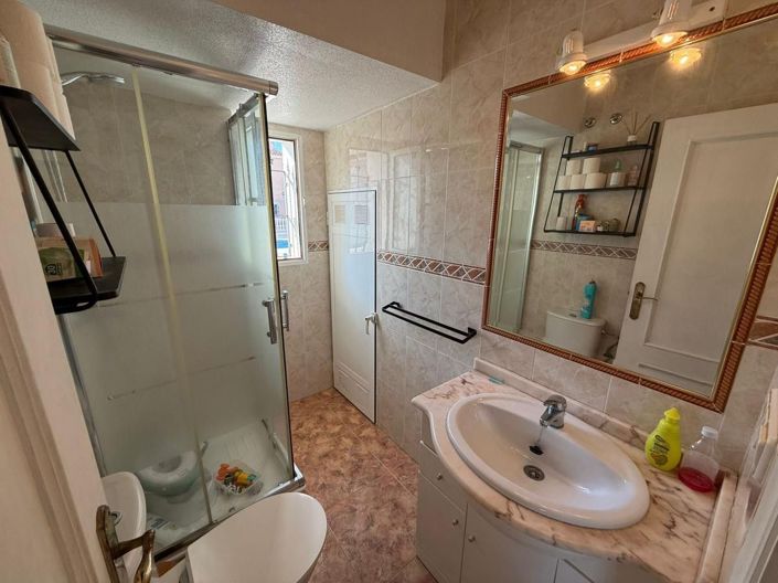 Image No.20-2 Bed Villa for sale