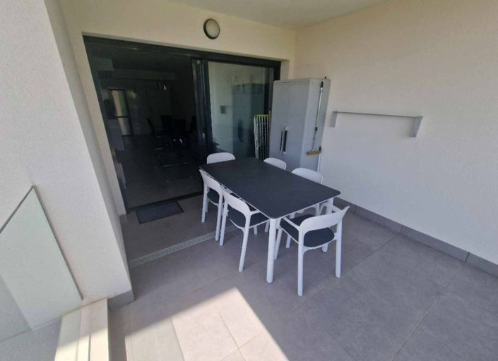 Image No.19-2 Bed Apartment for sale