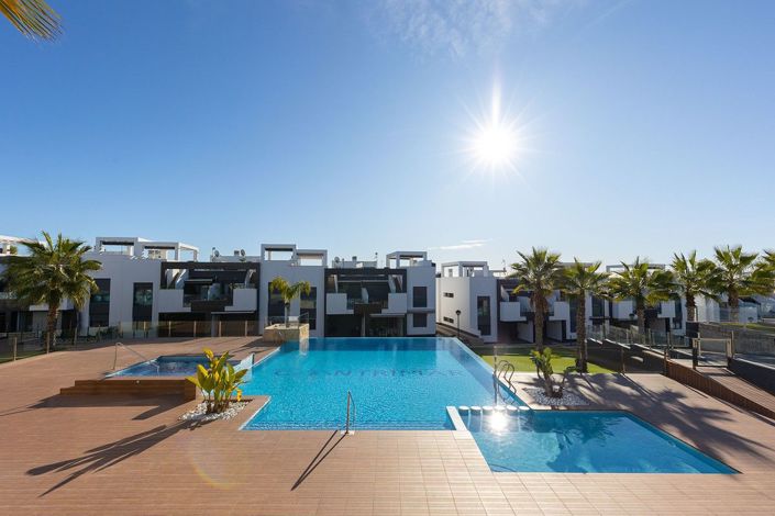 Image No.3-2 Bed Apartment for sale