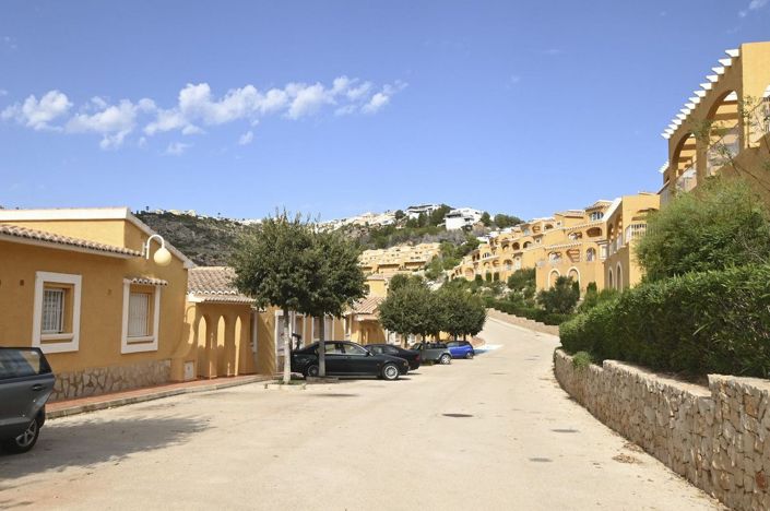 Image No.25-2 Bed Apartment for sale