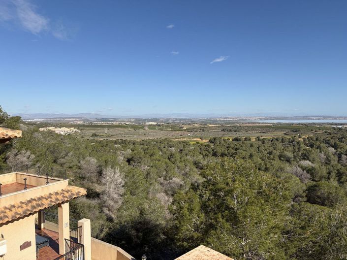 Image No.31-3 Bed Villa for sale