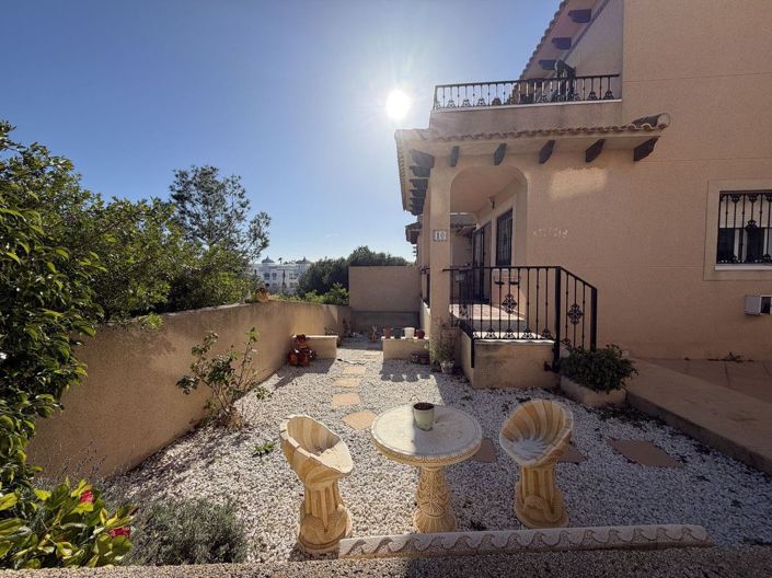 Image No.5-3 Bed Villa for sale