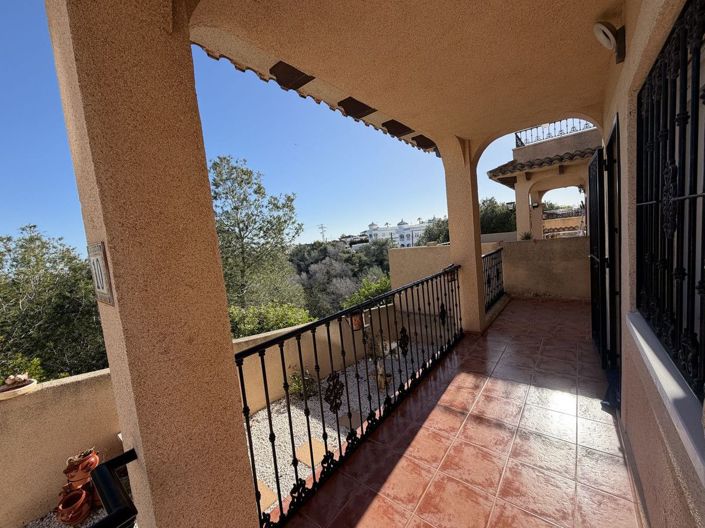 Image No.6-3 Bed Villa for sale