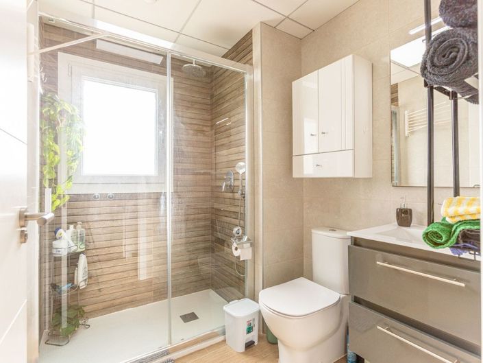 Image No.14-2 Bed Apartment for sale