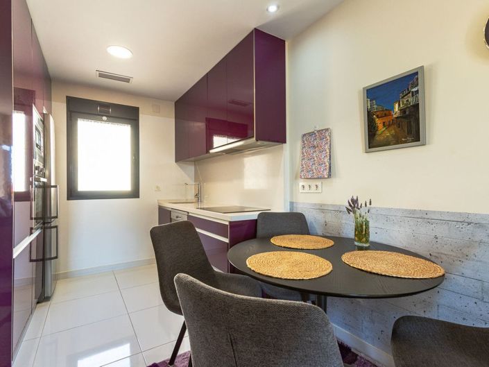 Image No.5-2 Bed Apartment for sale