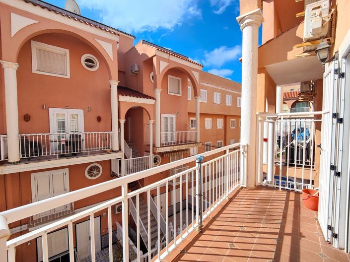 Image No.19-Appartement de 2 chambres à vendre à Torrevieja