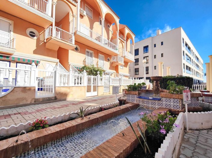 Image No.45-Appartement de 2 chambres à vendre à Torrevieja
