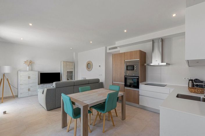 Image No.11-2 Bed Apartment for sale