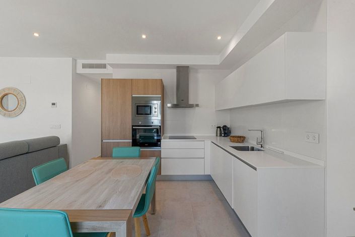 Image No.12-2 Bed Apartment for sale