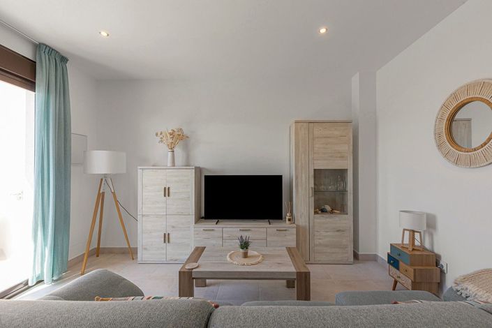 Image No.15-2 Bed Apartment for sale