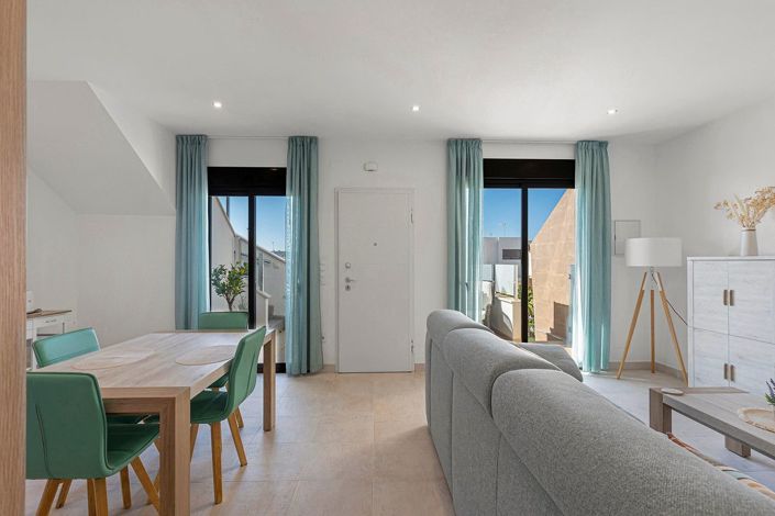 Image No.40-2 Bed Apartment for sale