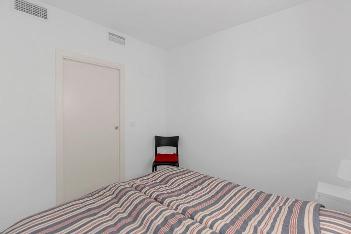Image No.21-2 Bed Apartment for sale
