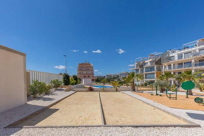 Image No.30-2 Bed Apartment for sale
