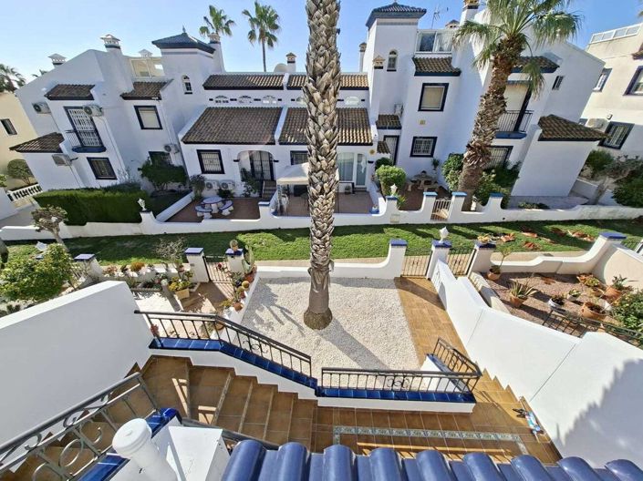 Image No.5-Villa de 2 chambres à vendre à Orihuela Costa