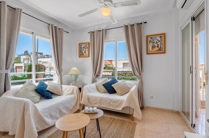 Image No.4-Appartement de 2 chambres à vendre à Torrevieja