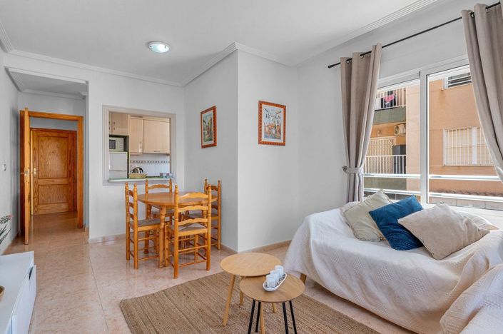 Image No.7-Appartement de 2 chambres à vendre à Torrevieja