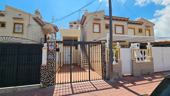 Image No.1-2 Bed Villa for sale