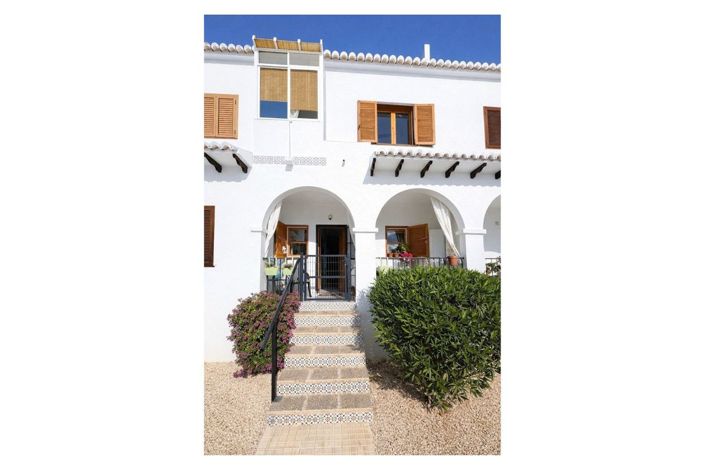 Image No.3-3 Bed House for sale