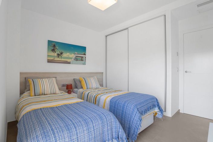 Image No.10-2 Bed Apartment for sale