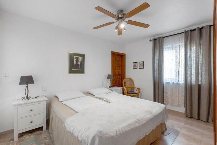 Image No.22-Appartement de 4 chambres à vendre à Torrevieja